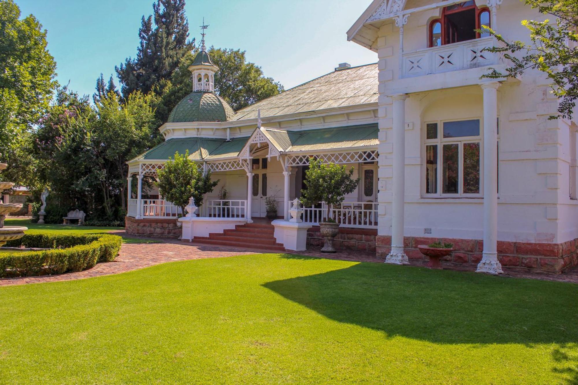 The Fountain Villa Klerksdorp Exterior photo